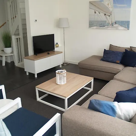 Διαμέρισμα Spacious Near Amsterdam Uitdam