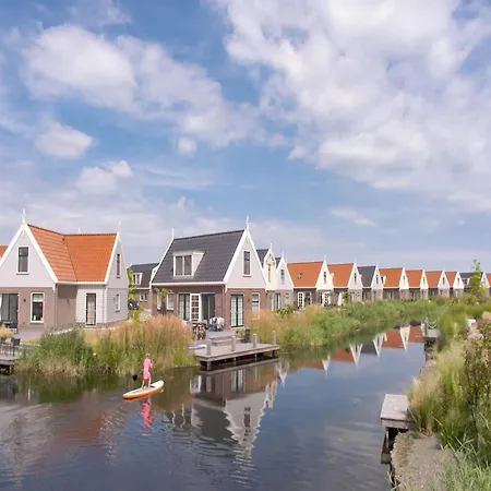 Spacious Near Amsterdam * Uitdam